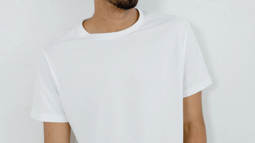 A Well-Fitting Plain T-Shirt
