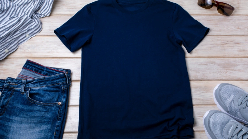 Navy Blue Is the Color to Choose for an Effortlessly Polished Look