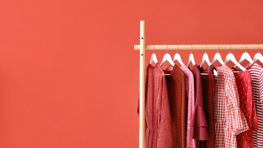 Rich Red Is Perfect When You Want Your Outfit to Stand out