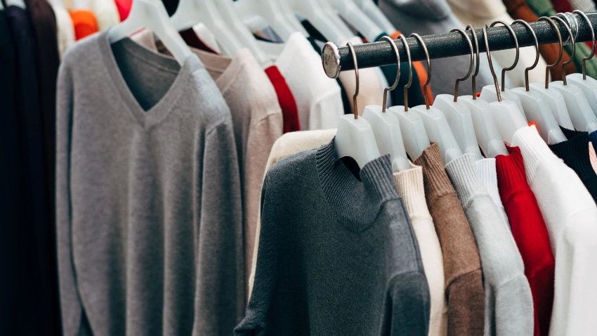 Try Layering to Create More Interesting Outfits