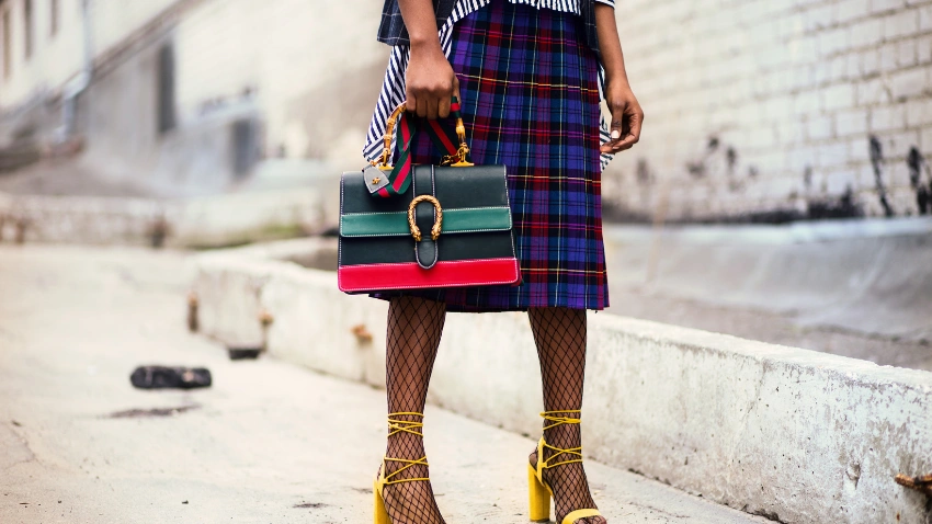 A Versatile Handbag