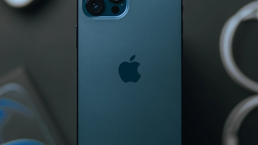 Apple iPhone 17e