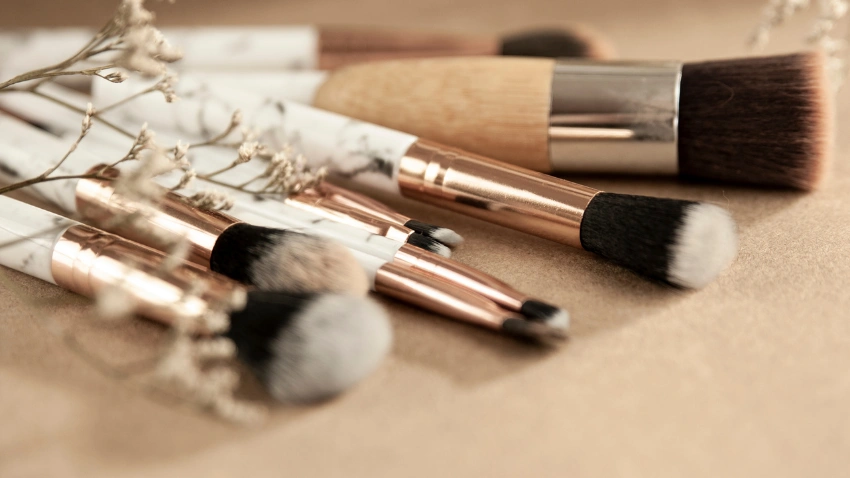 Choose Makeup That Enhances Your Features