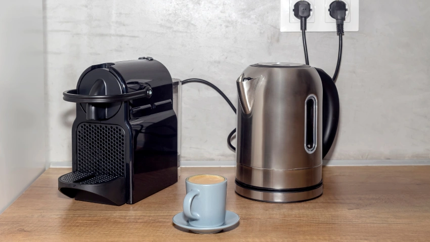 Electric Kettle for Fast and Convenient Hot Water