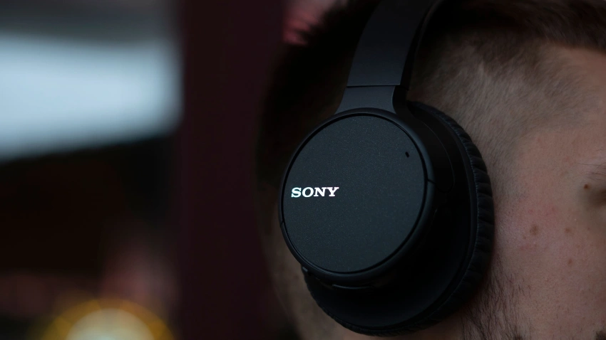 Sony WH-1000XM6