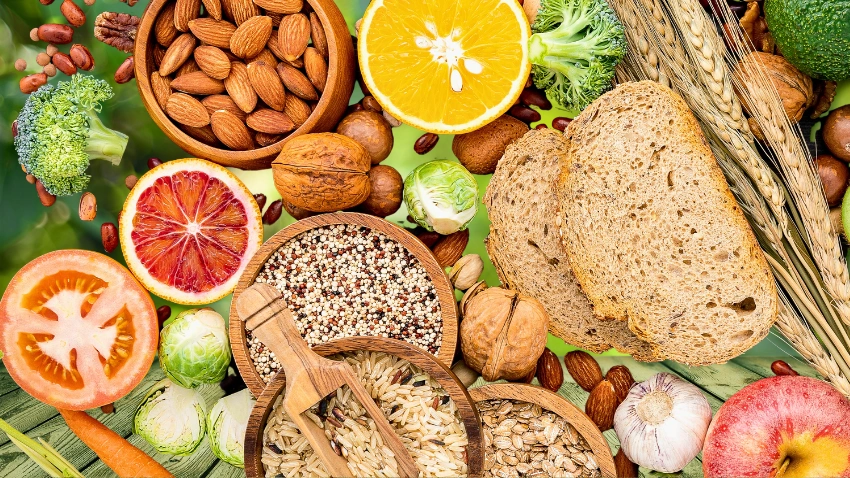 10 Easy Snacks for Any Time of the Day